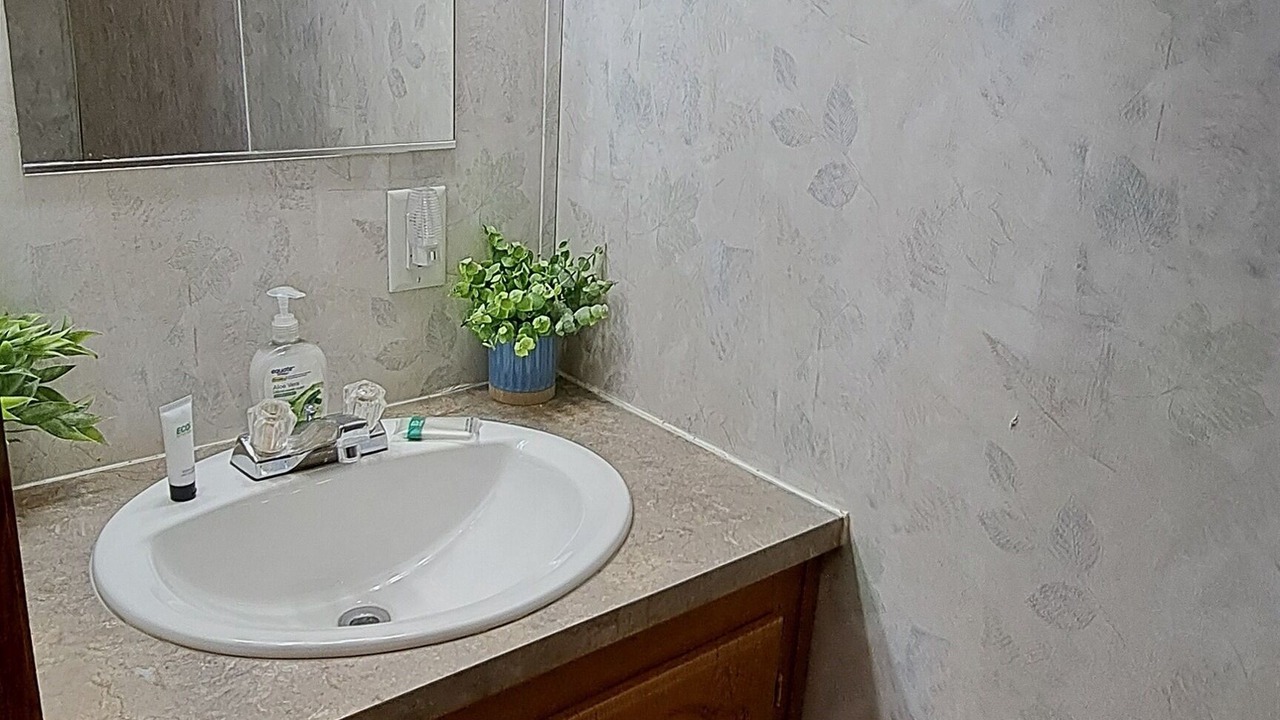 Photo of Bathroom in Murphysboro