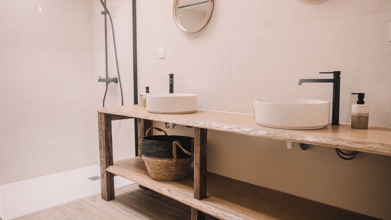 Photo of Bathroom in La Roe