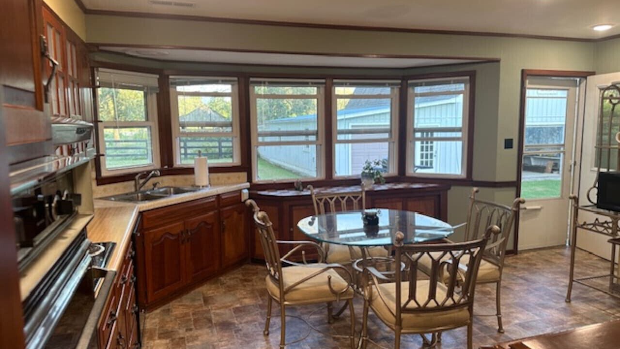 Photo of Kitchen in Giles County