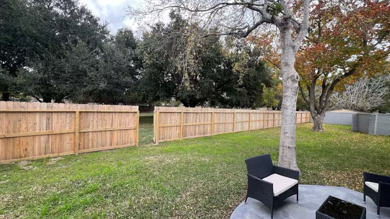 Photo of Outdoor in Mission Bend