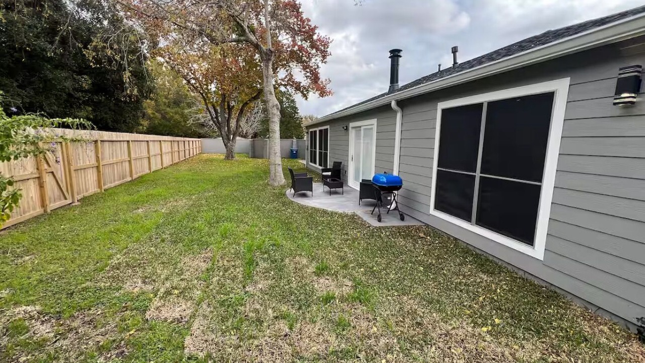 Photo of Outdoor in Mission Bend