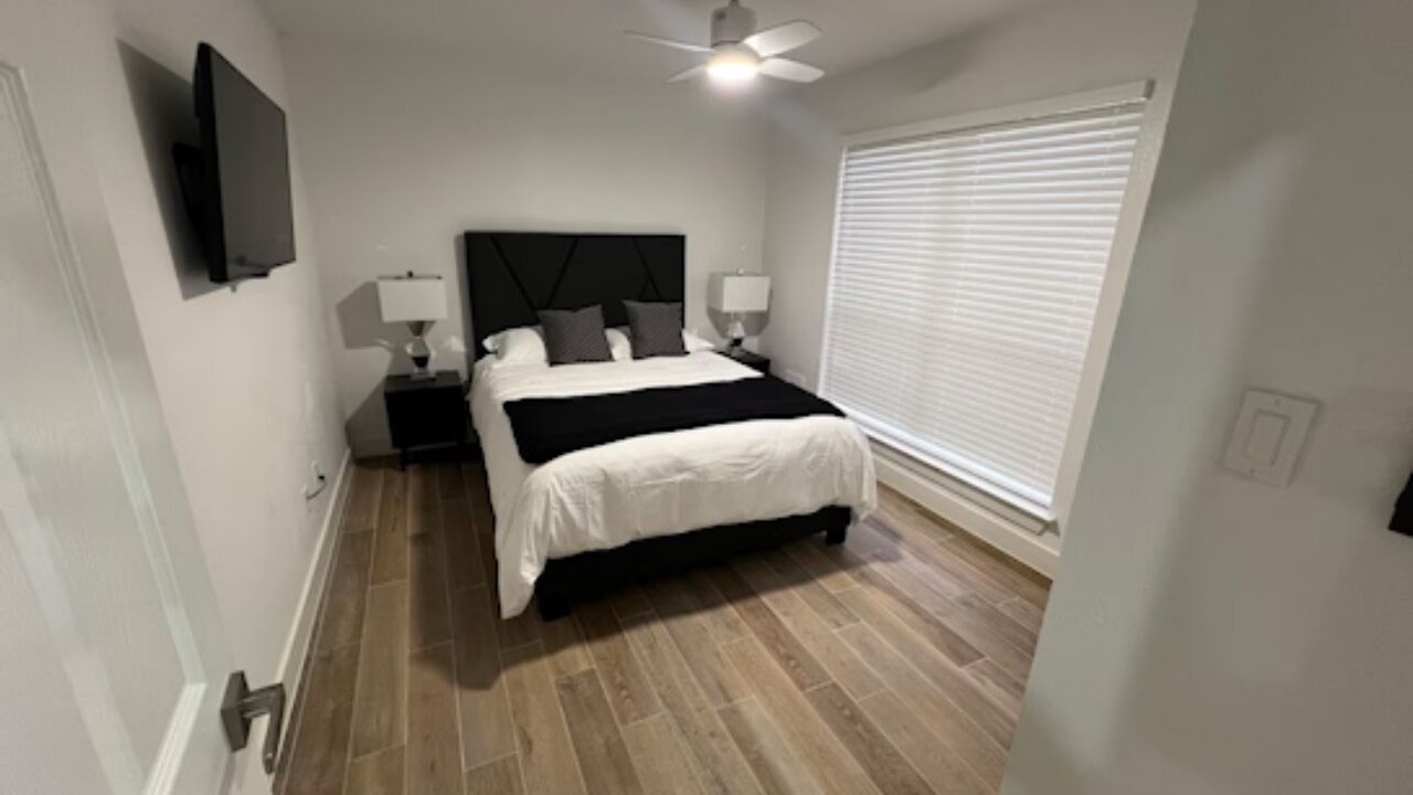 Photo of Bedroom in Mission Bend