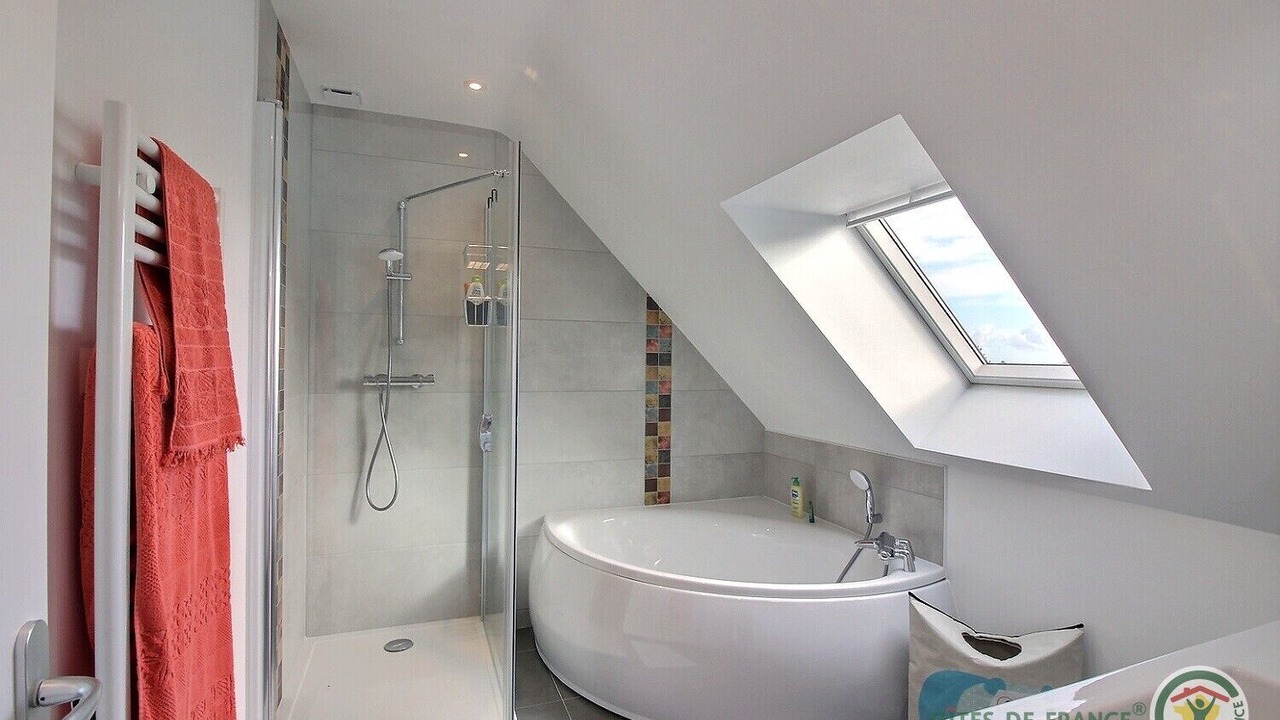 Photo of Bathroom in Plerin