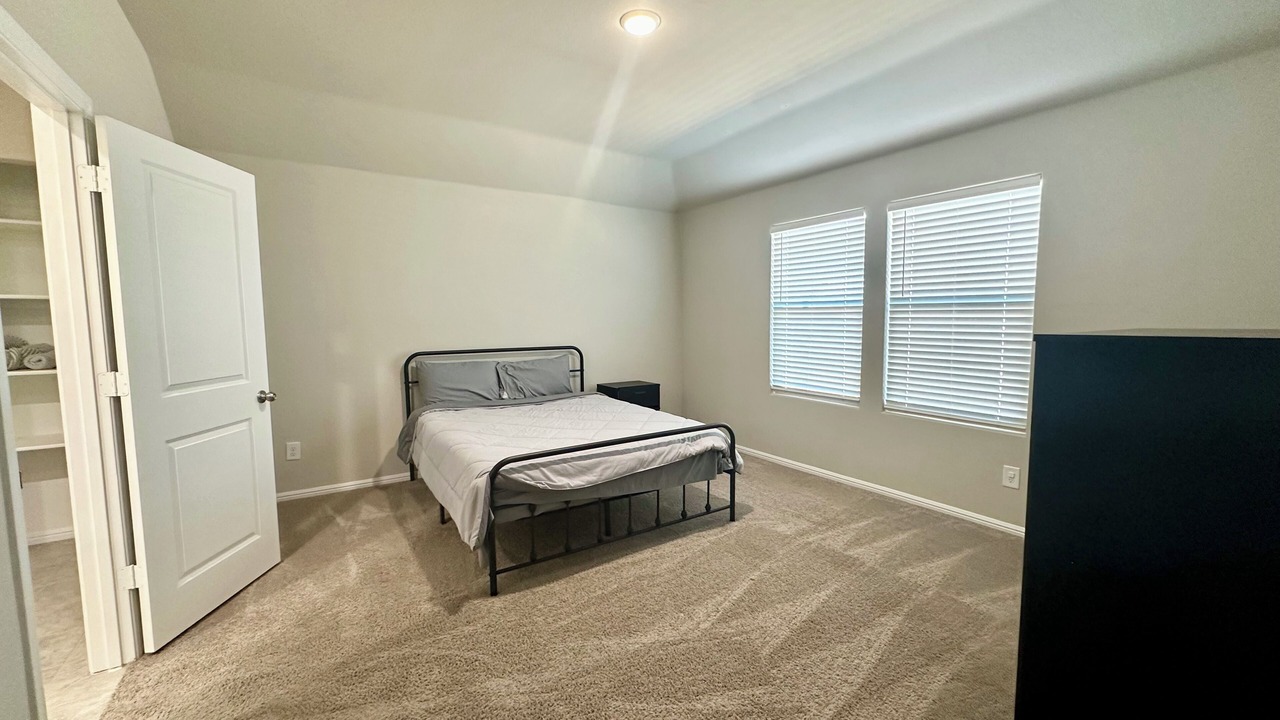 Photo of Bedroom in Odessa