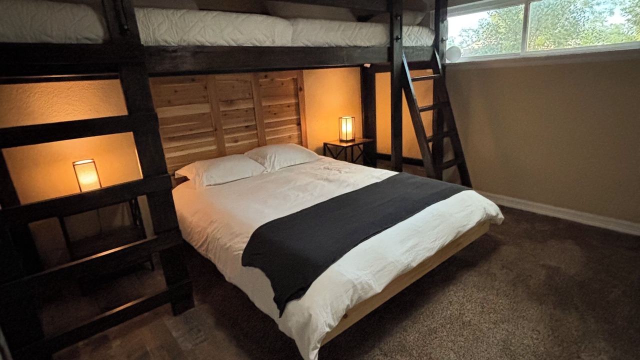 Photo of Bedroom in Brazoria