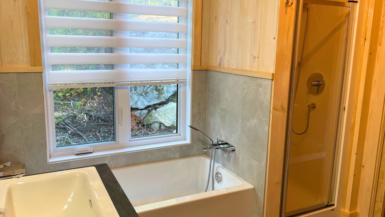 Photo of Bathroom in Saint-Henri-de-Taillon