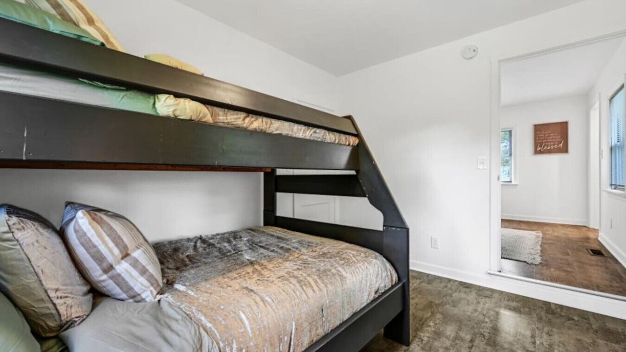 Photo of Bedroom in Parkesburg