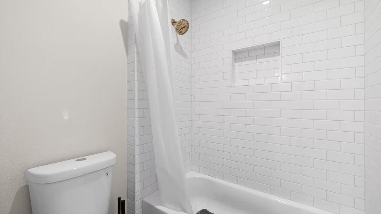 Photo of Bathroom in Giddings