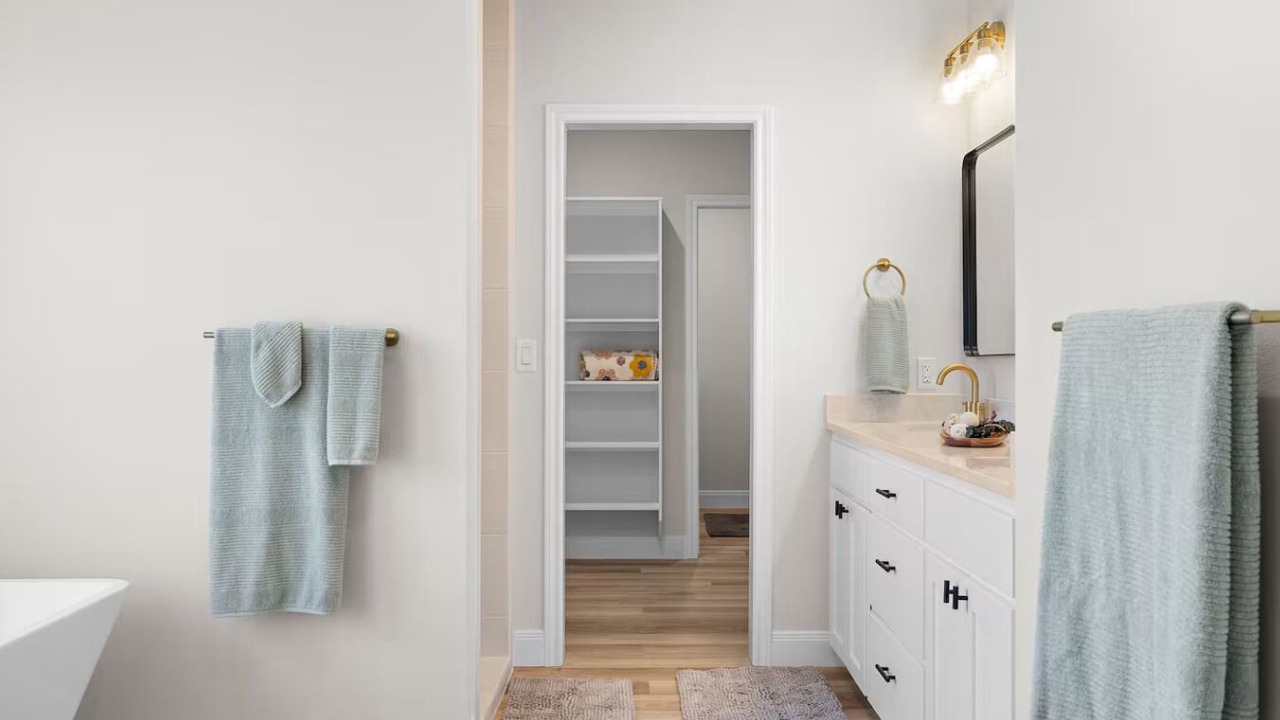 Photo of Bathroom in Giddings
