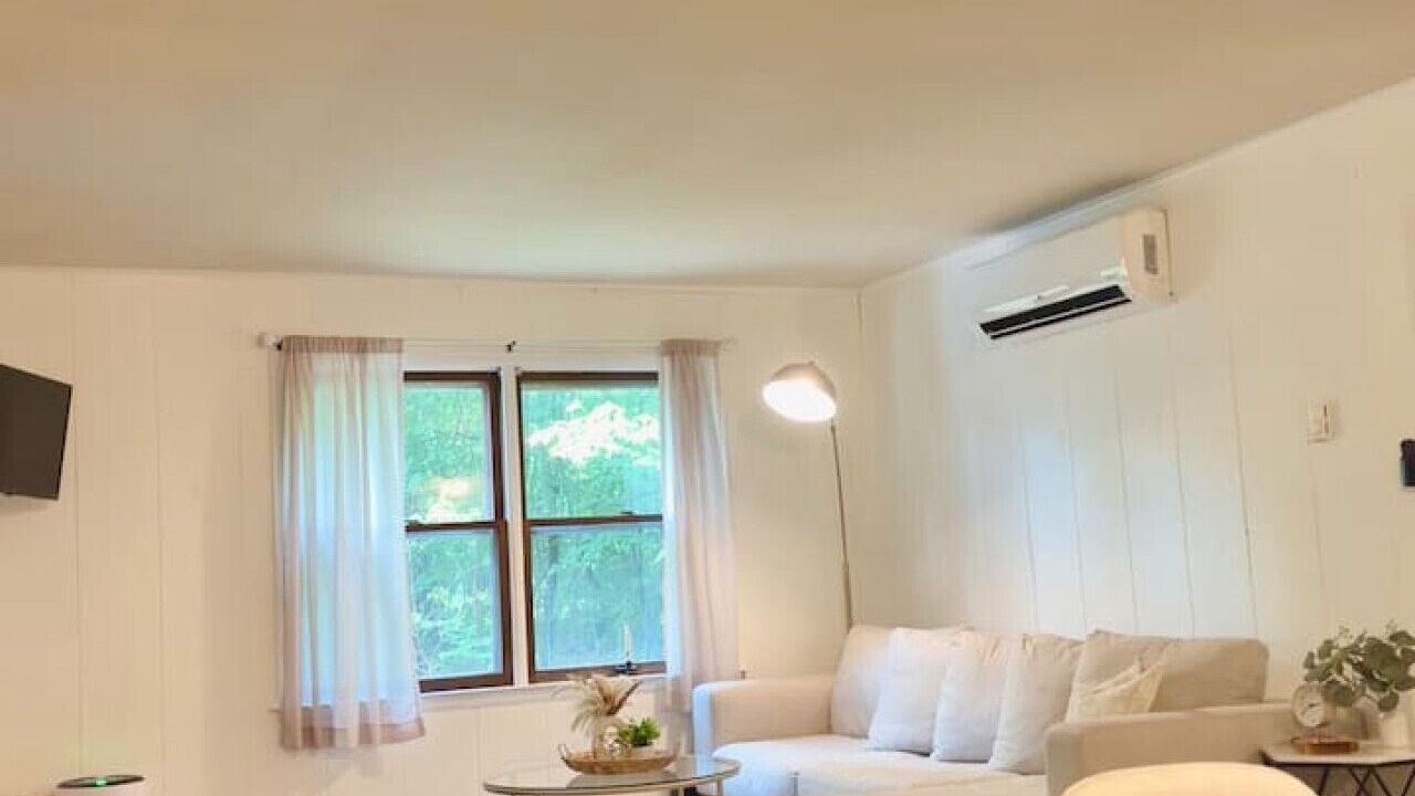 Photo of Livingroom in Gap
