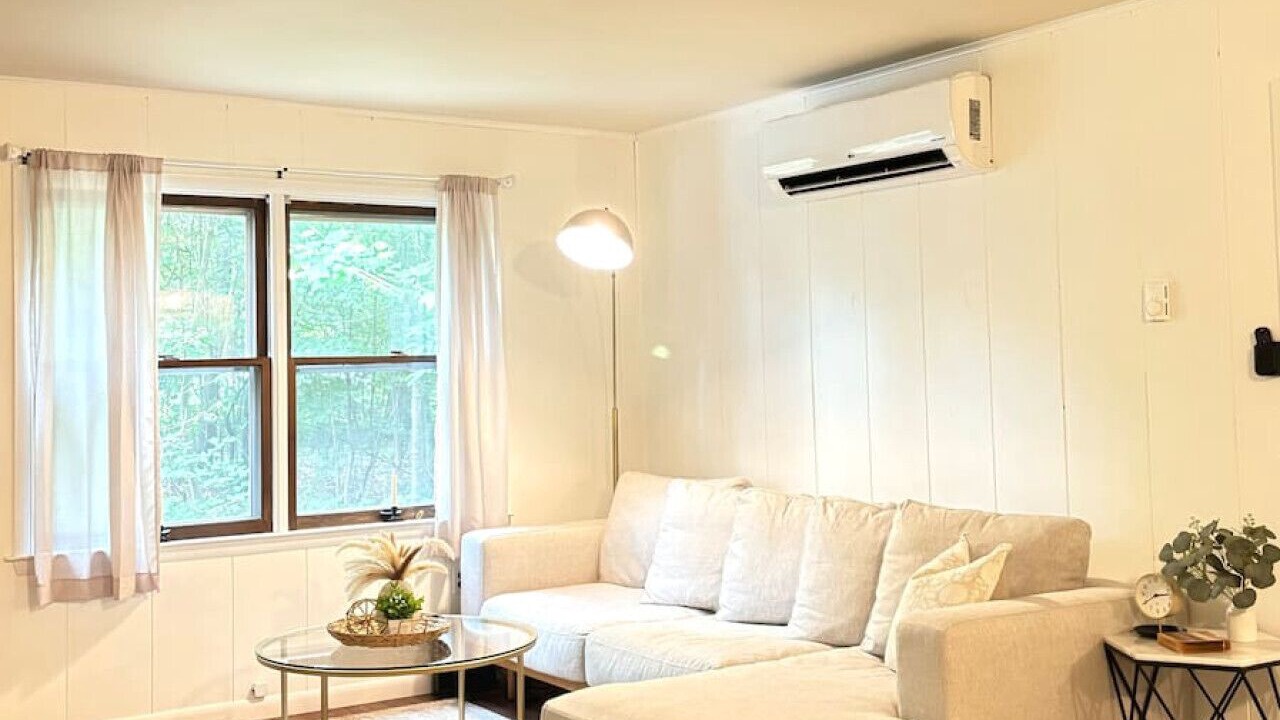 Photo of Livingroom in Gap