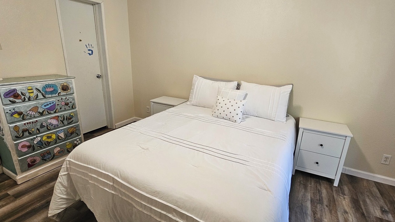 Photo of Bedroom in Navasota