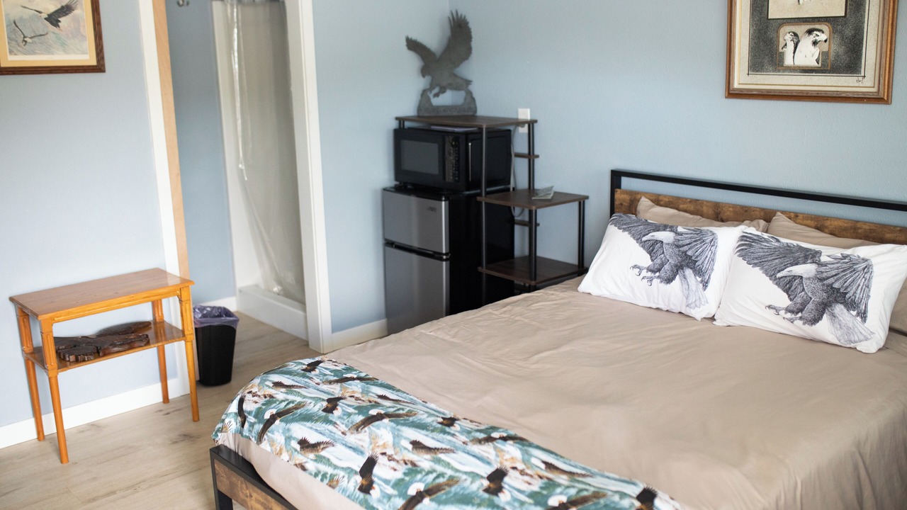 Photo of Bedroom in Roseburg