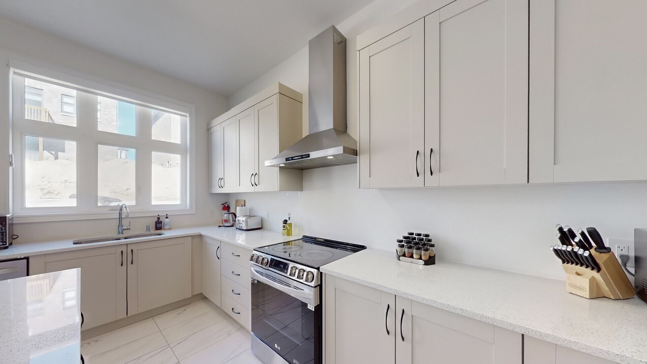 Photo of Kitchen in Caledon