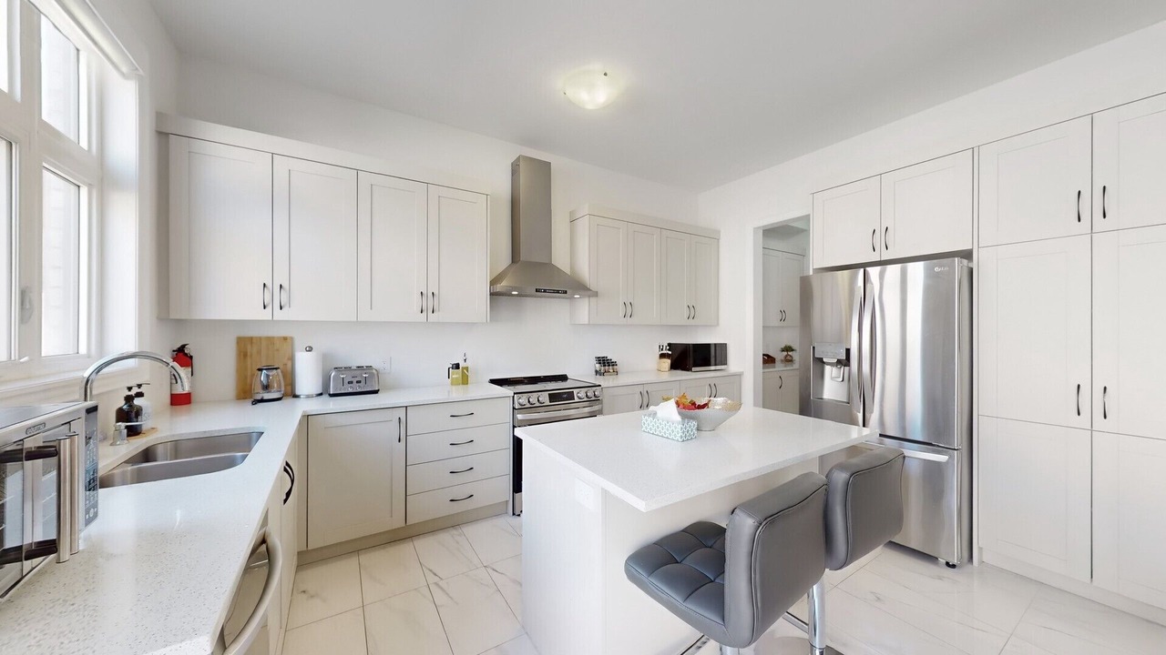 Photo of Kitchen in Caledon