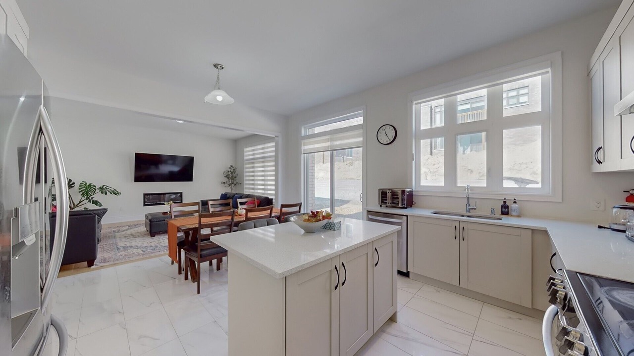 Photo of Kitchen in Caledon