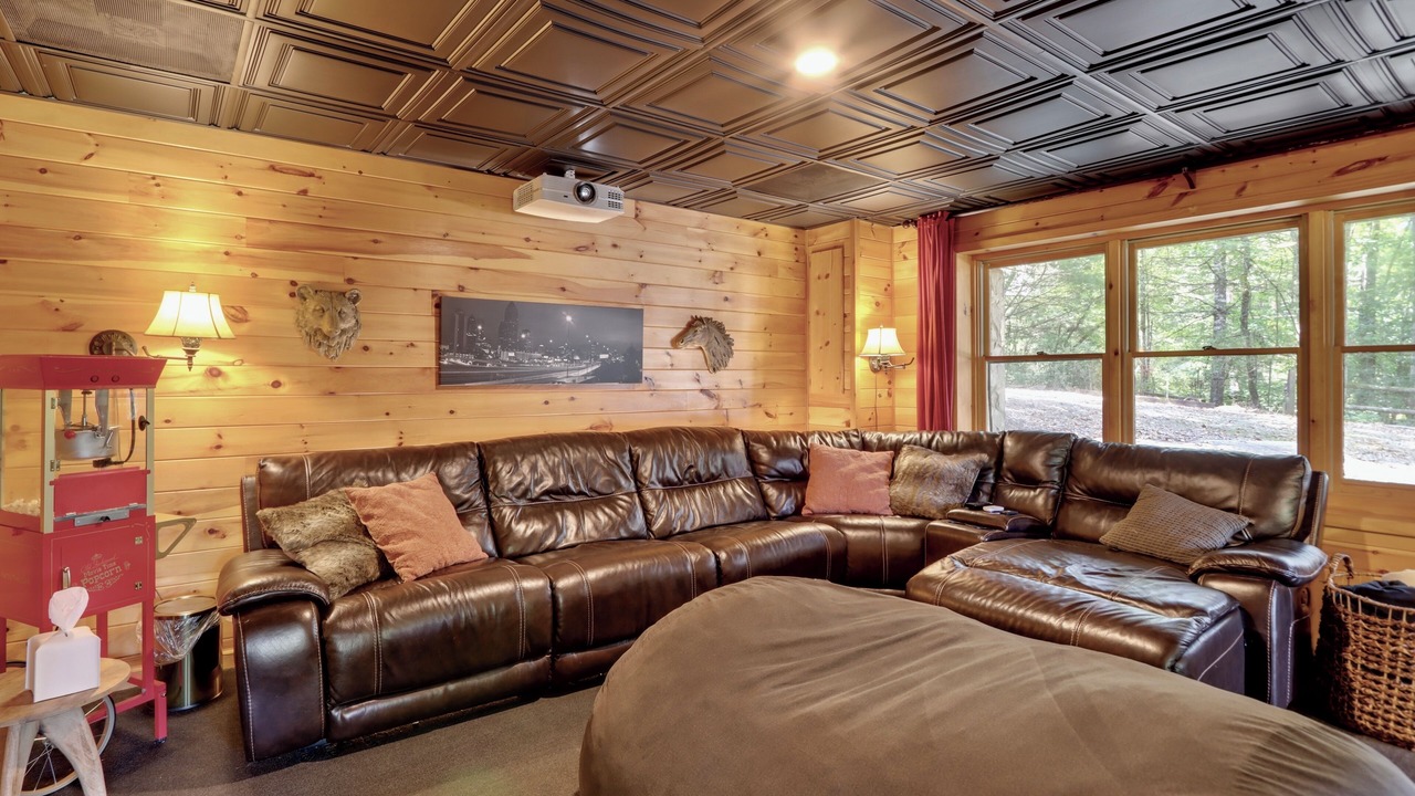 Photo of Livingroom in My Mountain