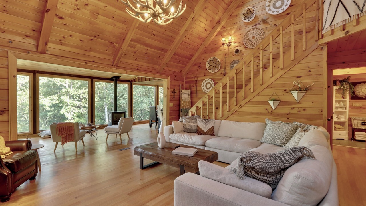 Photo of Livingroom in My Mountain