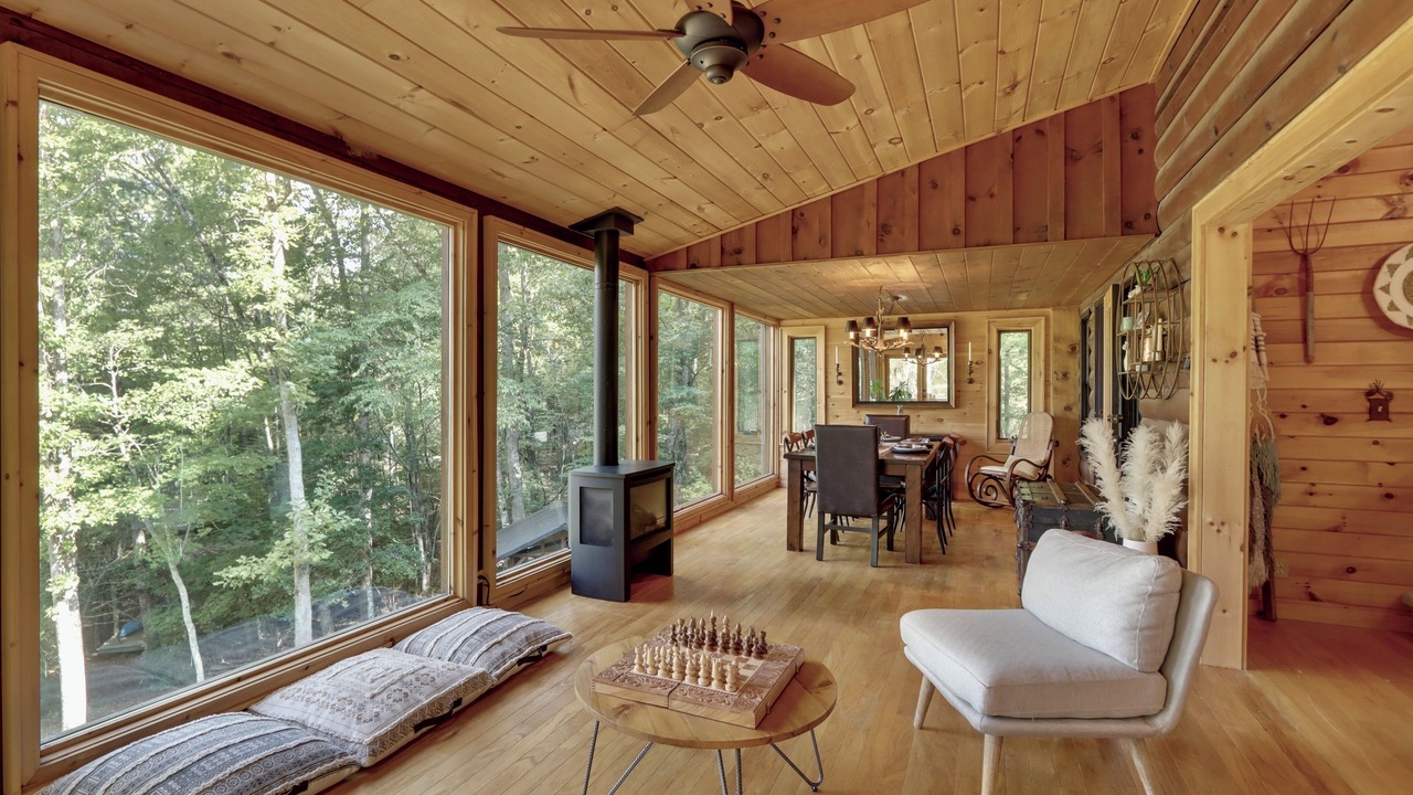 Photo of Livingroom in My Mountain