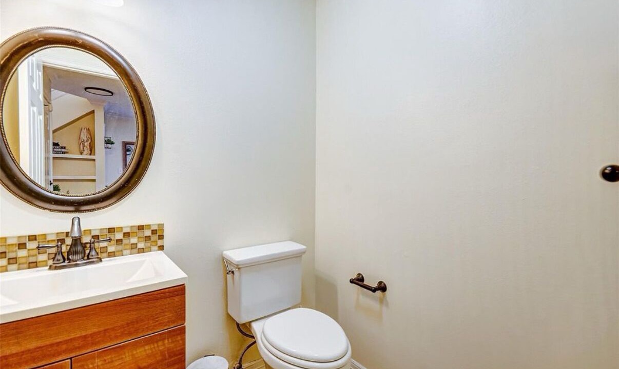 Photo of Bathroom in South Central Houston