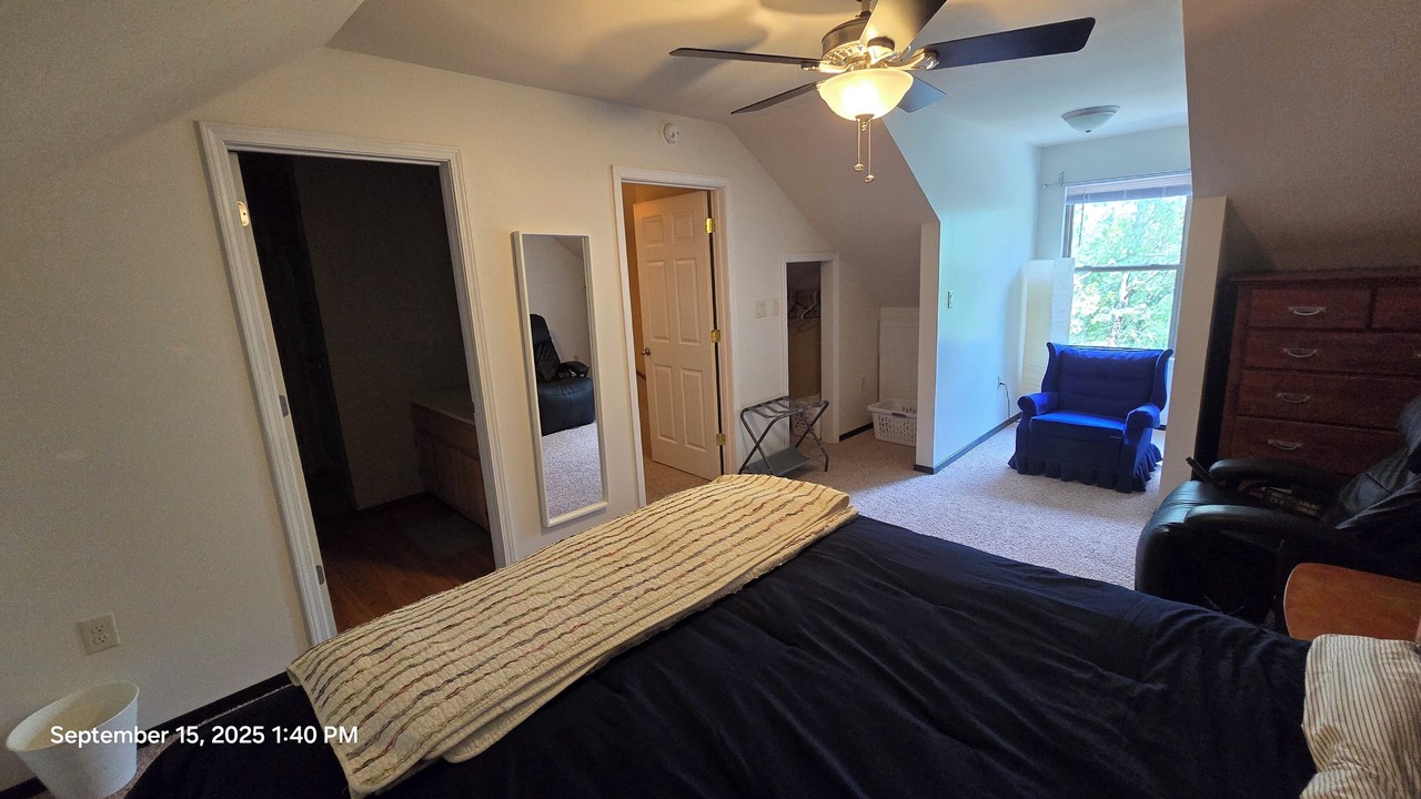 Photo of Bedroom in Clinton