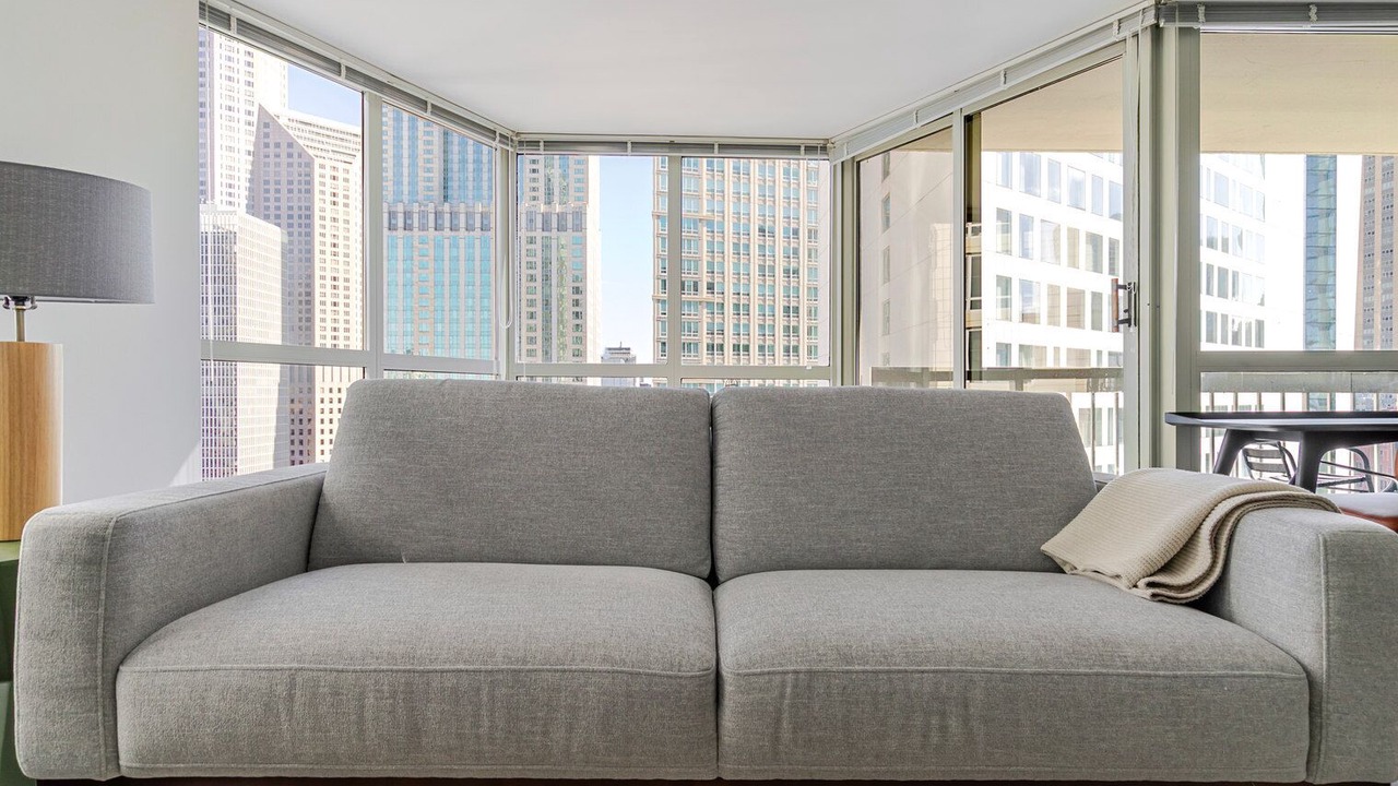Photo of Livingroom in Rush and Division