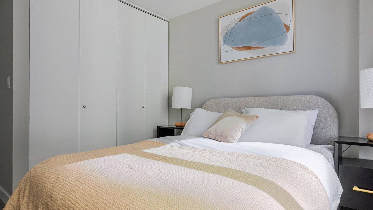 Photo of Bedroom in Rush and Division