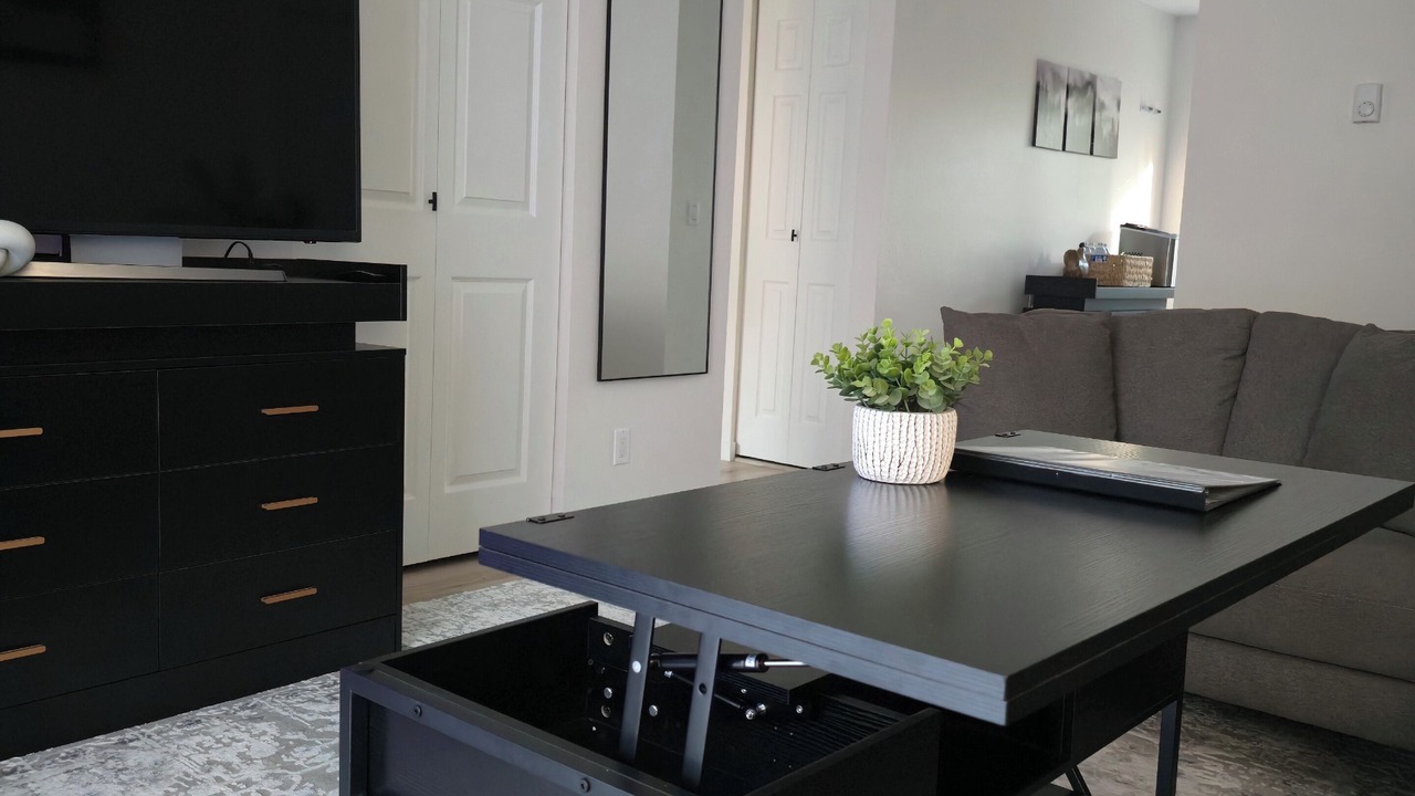 Photo of Livingroom in Roosevelt