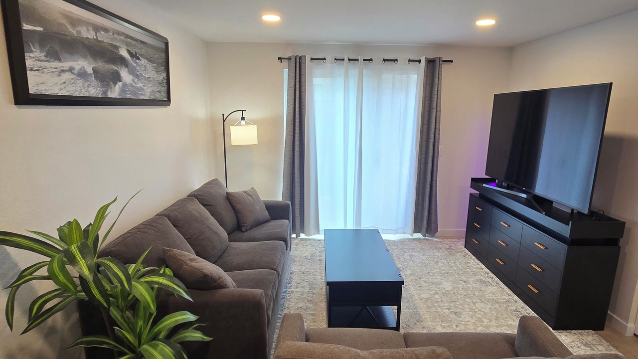 Photo of Livingroom in Roosevelt
