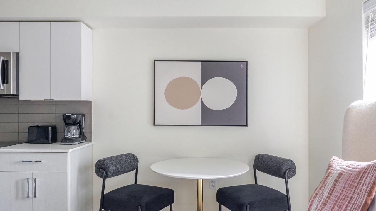 Photo of Bedroom in University District