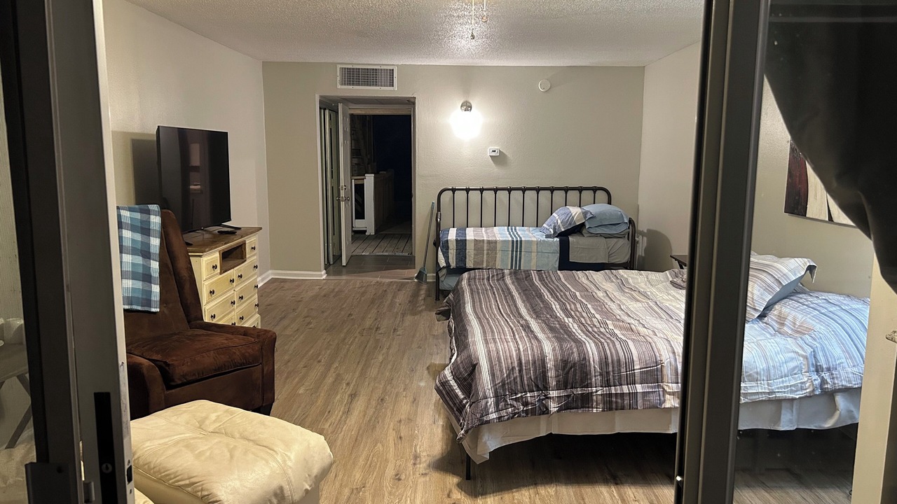 Photo of Bedroom in Fairfield Bay