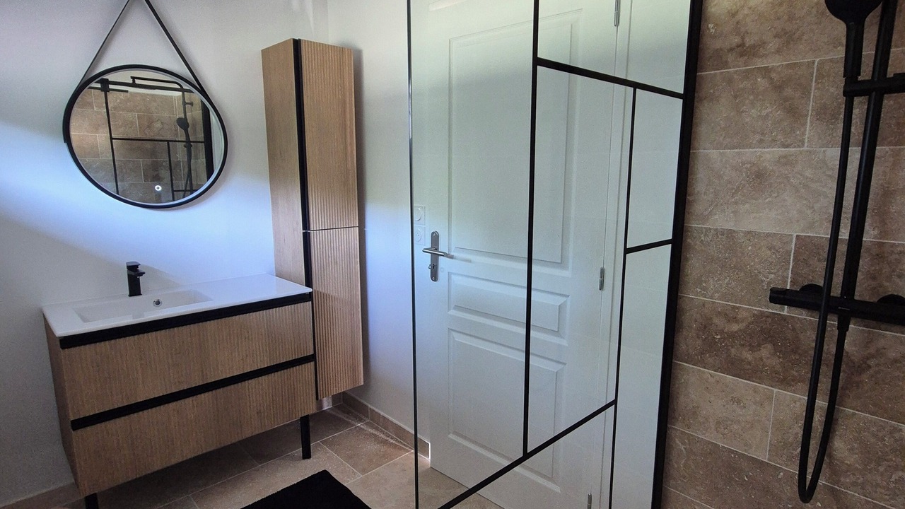 Photo of Bathroom in Sache