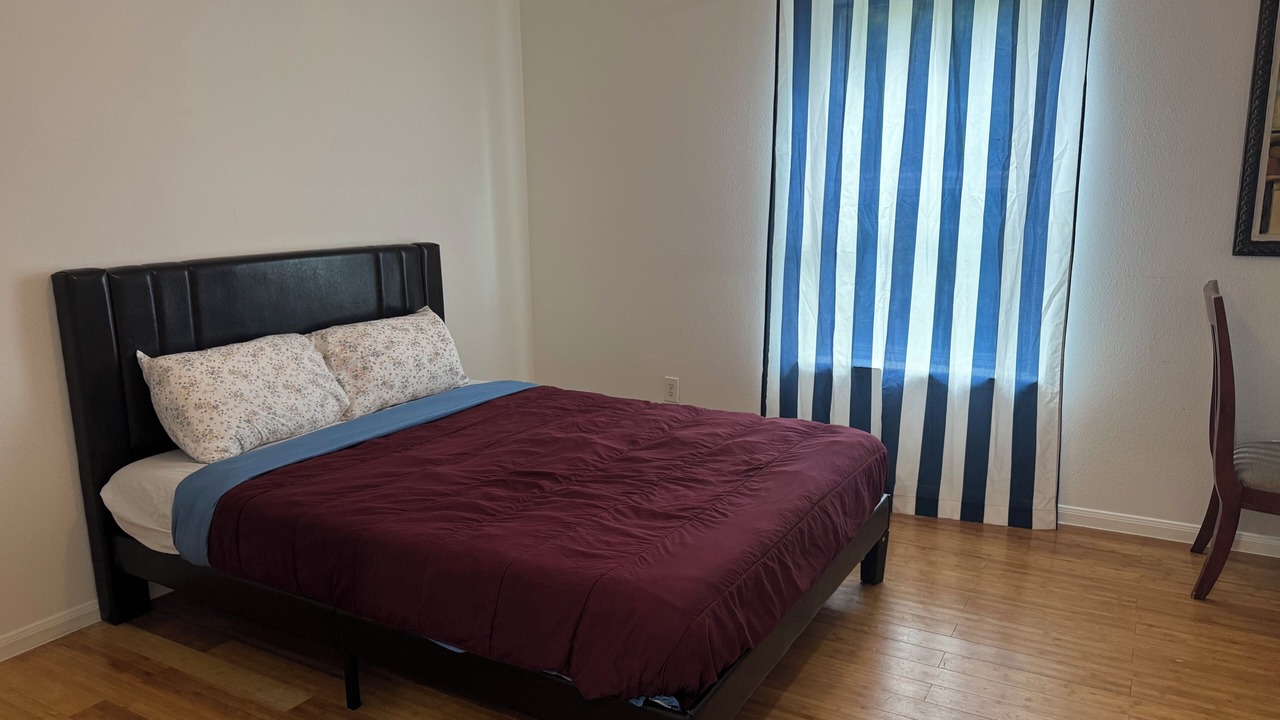 Photo of Bedroom in Southeast Houston