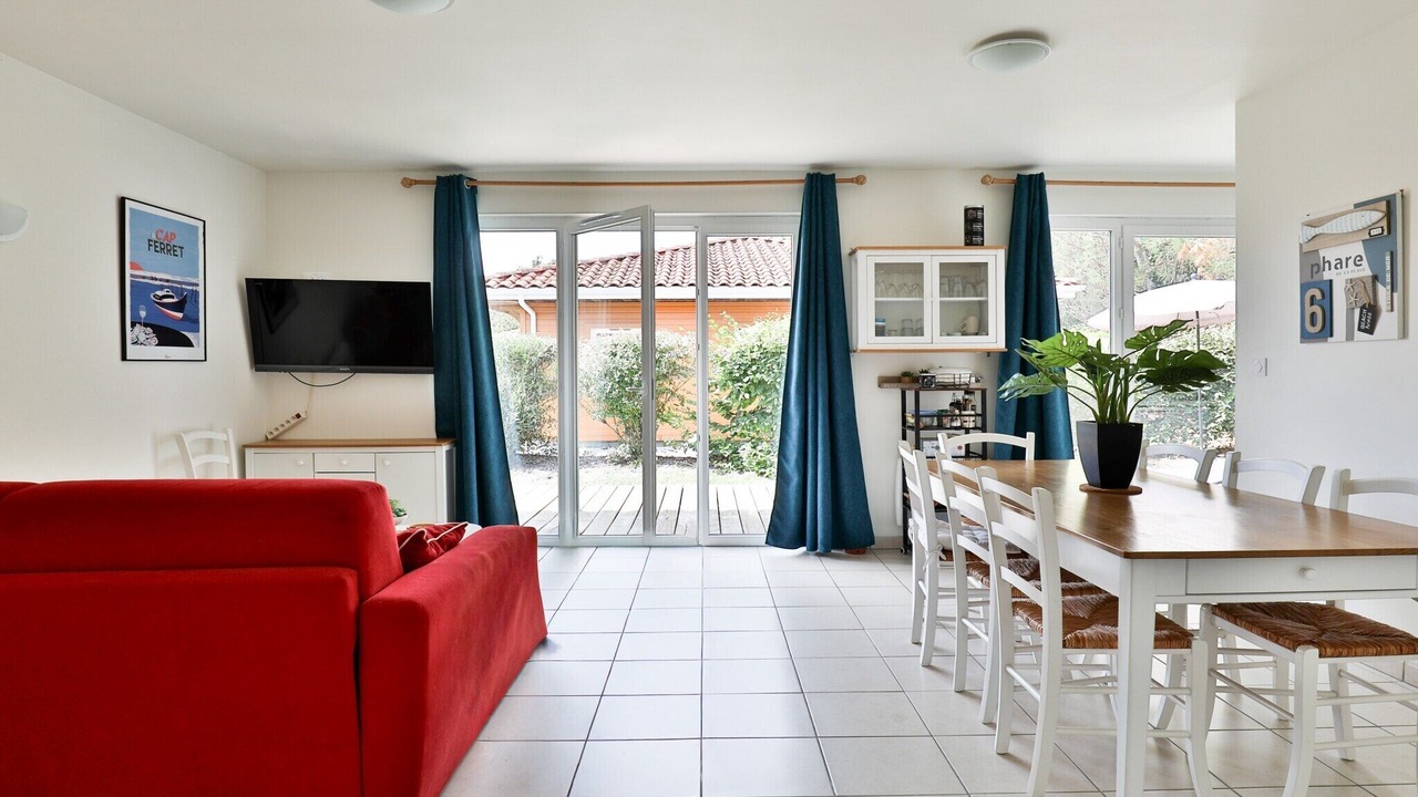 Photo of Livingroom in Parentis-en-Born