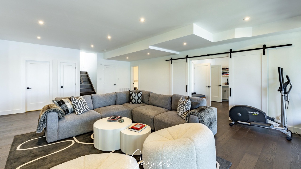 Photo of Bedroom in Muskoka Lakes