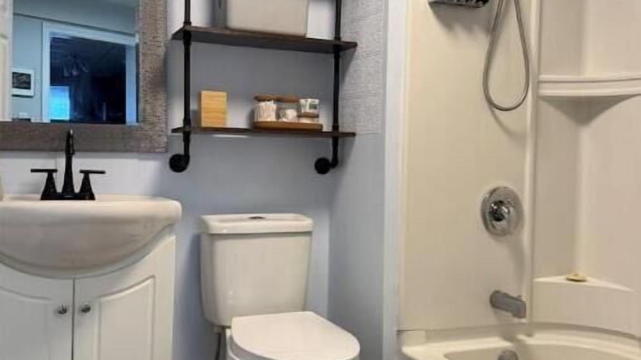 Photo of Bathroom in West End