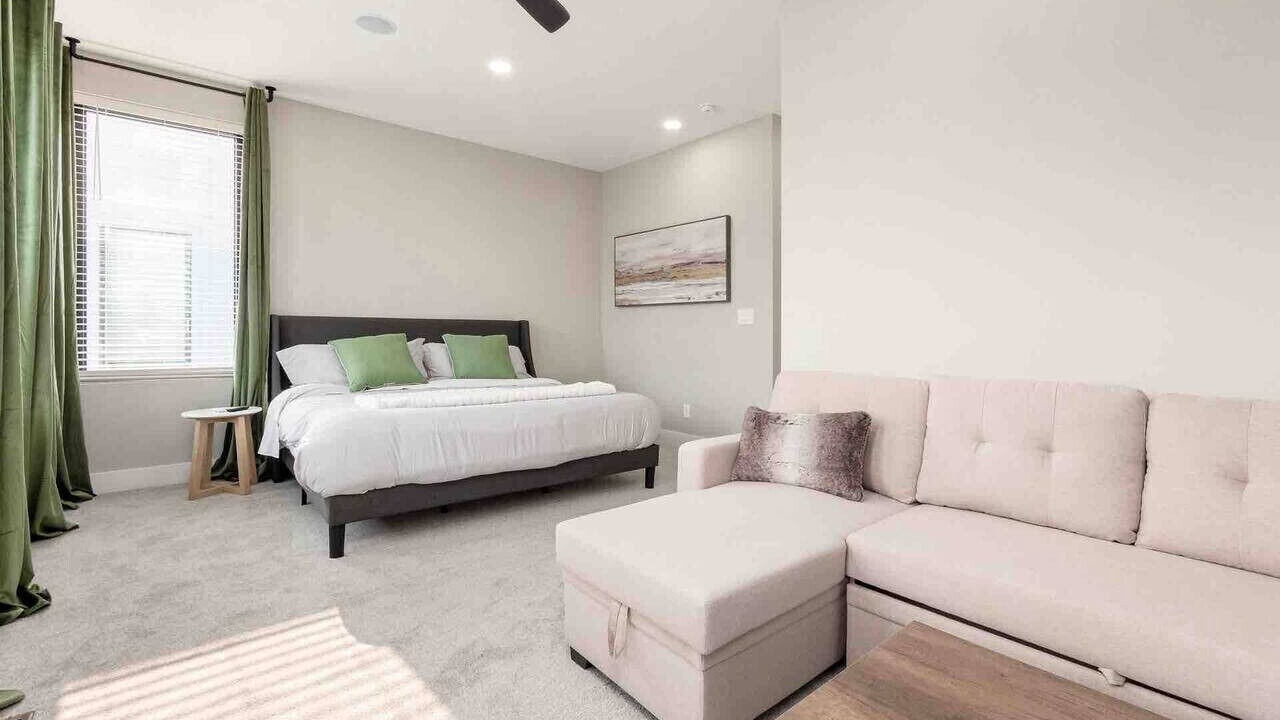 Photo of Bedroom in Downtown Columbus