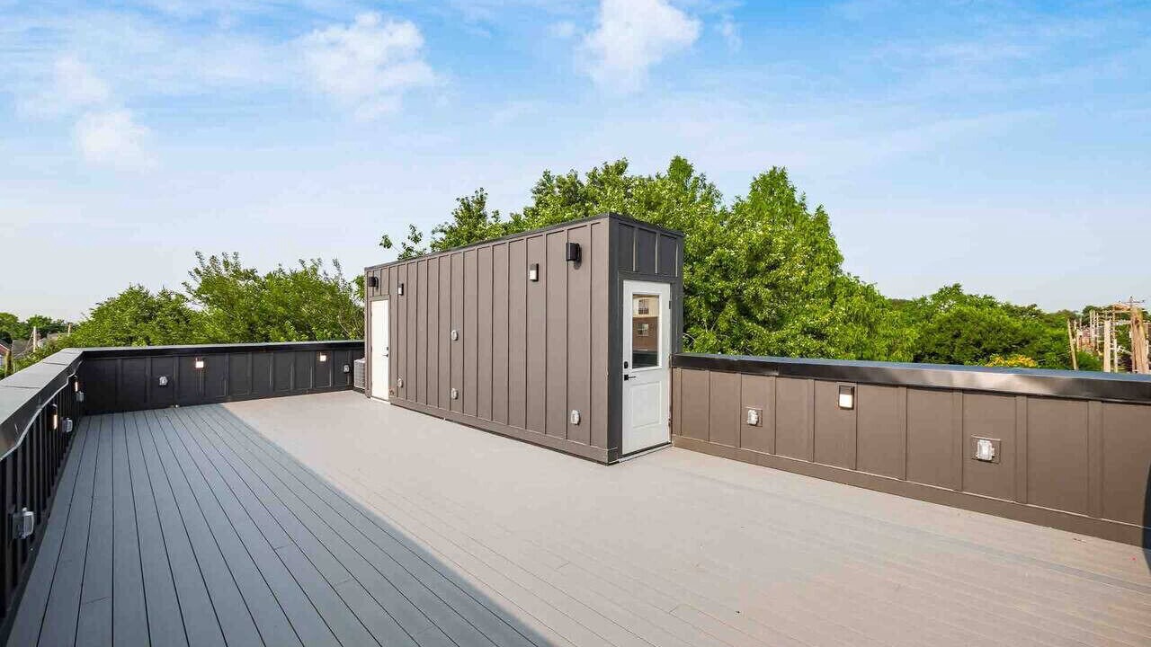 Photo of Patio Balcony in Downtown Columbus