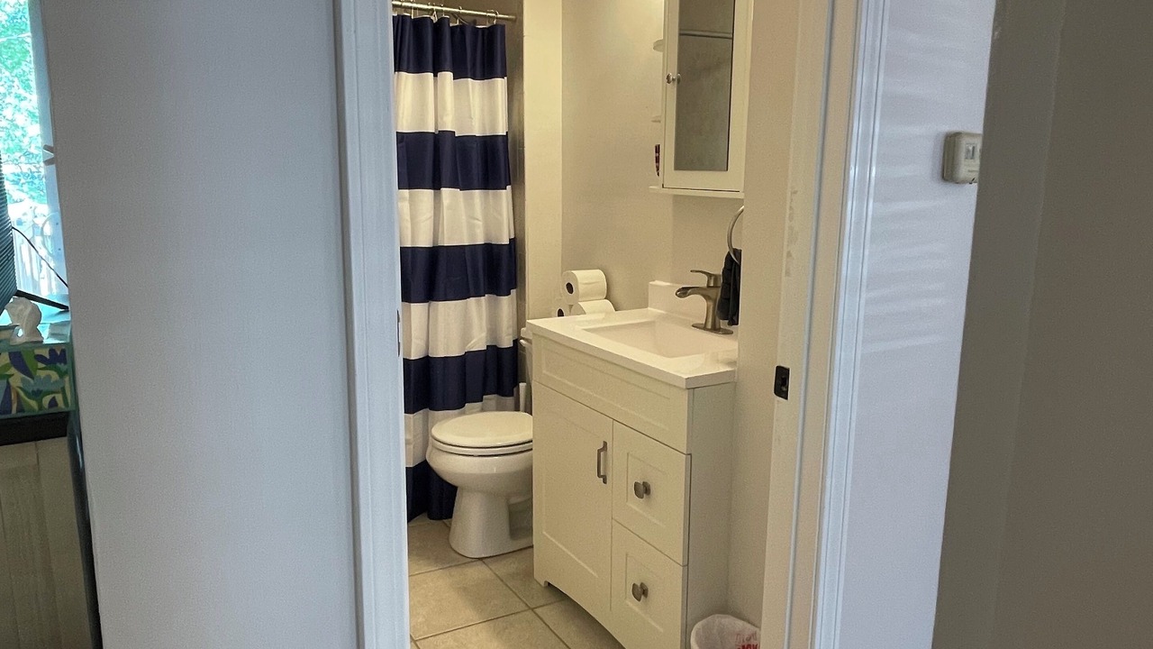 Photo of Bathroom in Baldwin City