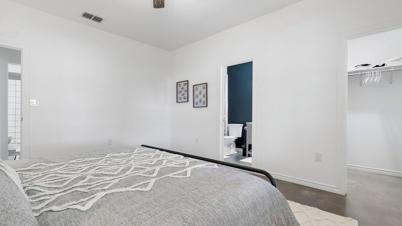 Photo of Bedroom in Graham