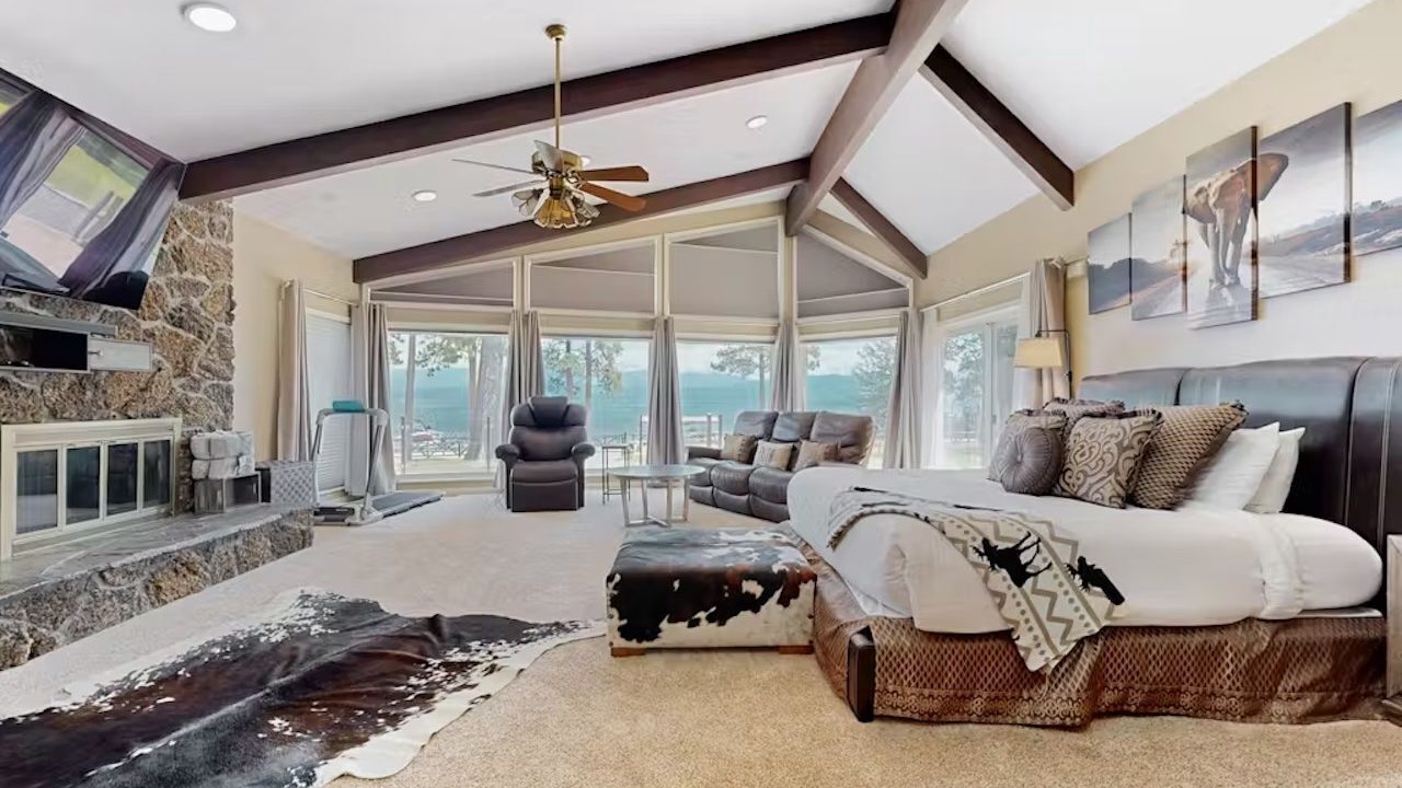 Photo of Bedroom in Lakeside