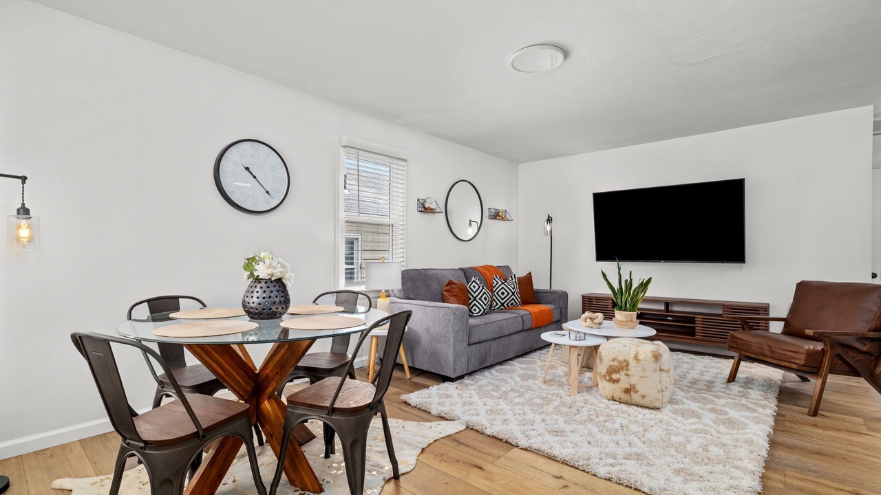 Photo of Livingroom in Franz Park