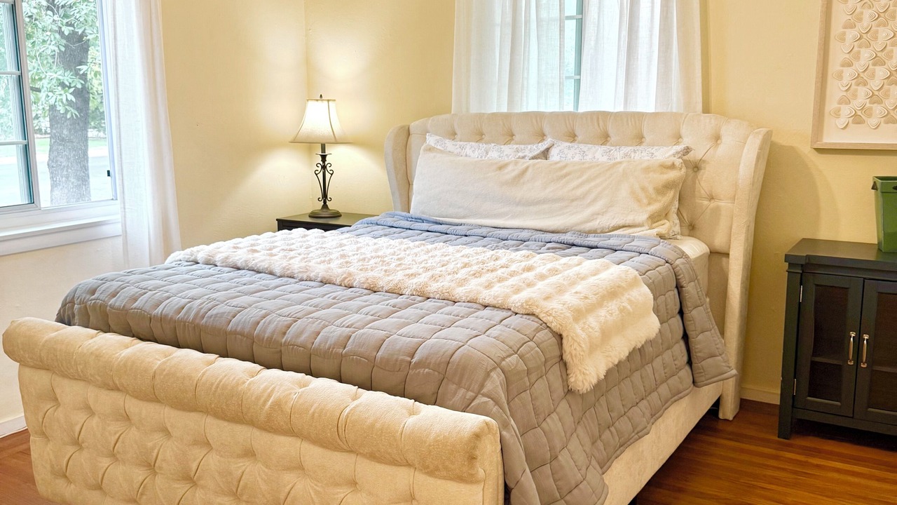 Photo of Bedroom in East Sacramento