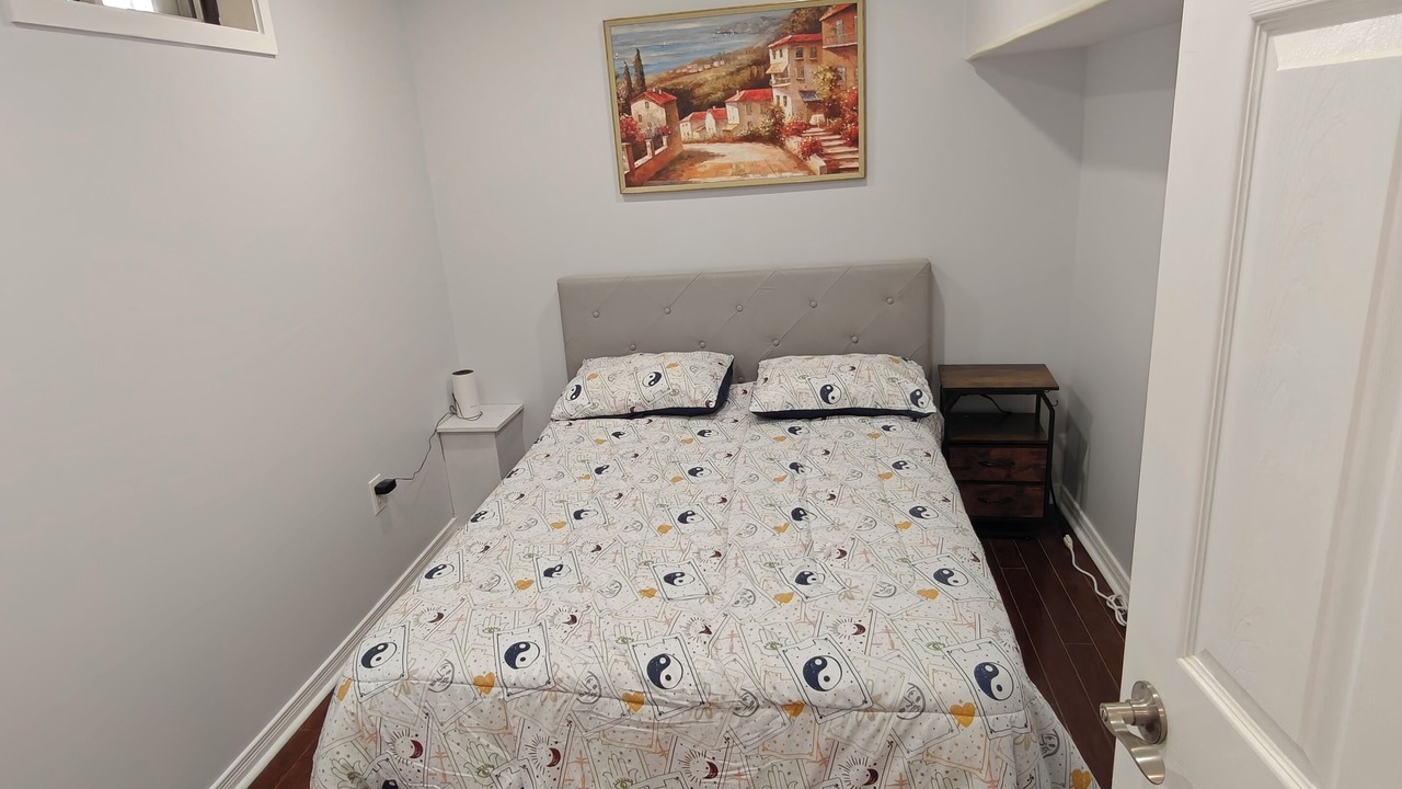 Photo of Bedroom in Cooksville