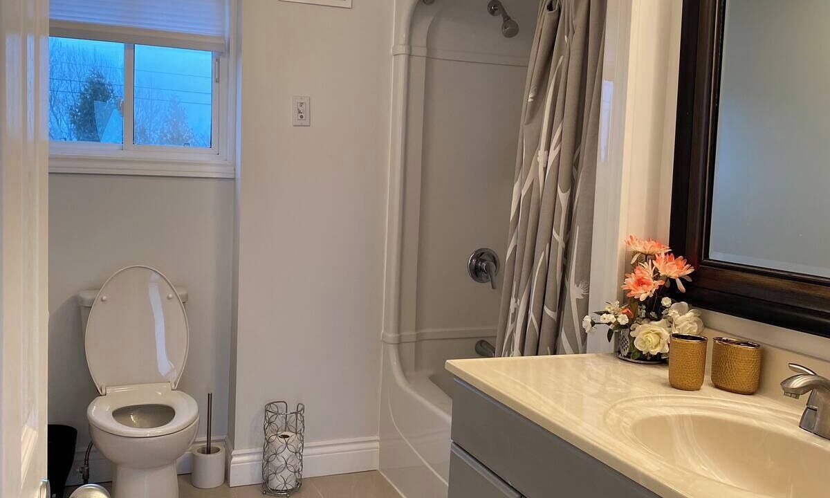Photo of Bathroom in Ashfield-Colborne-Wawanosh
