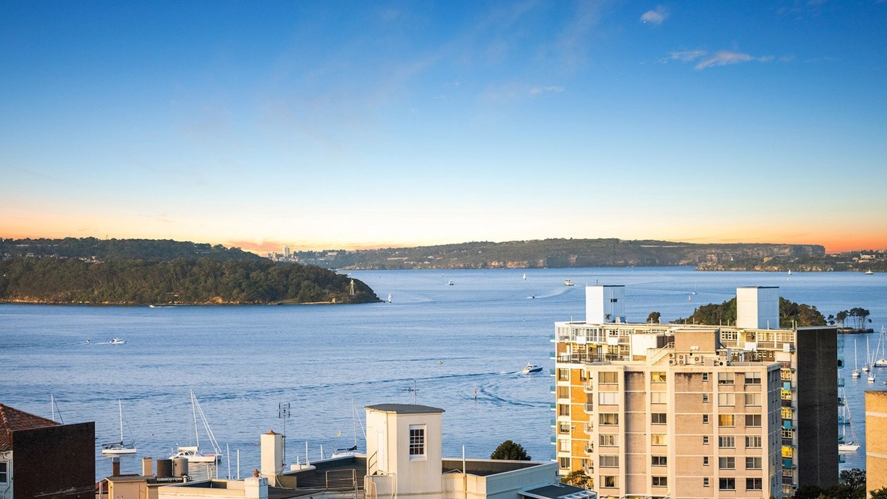 Photo of Others in Elizabeth Bay