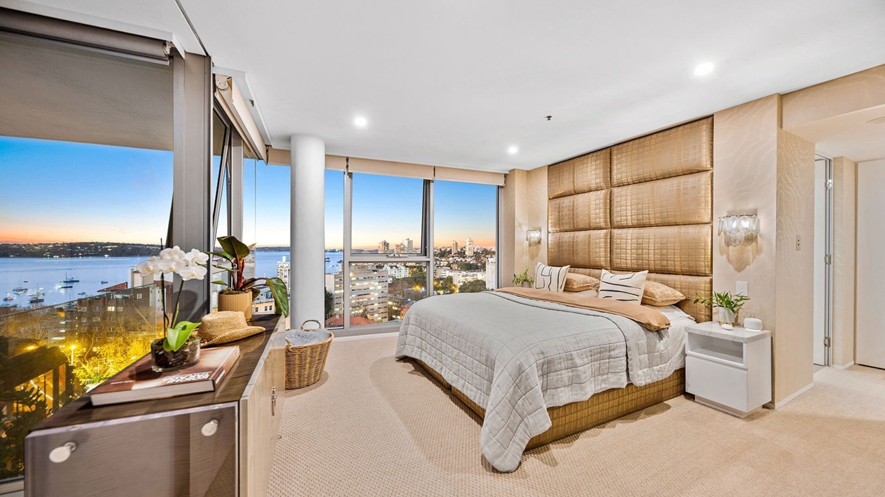Photo of Bedroom in Elizabeth Bay