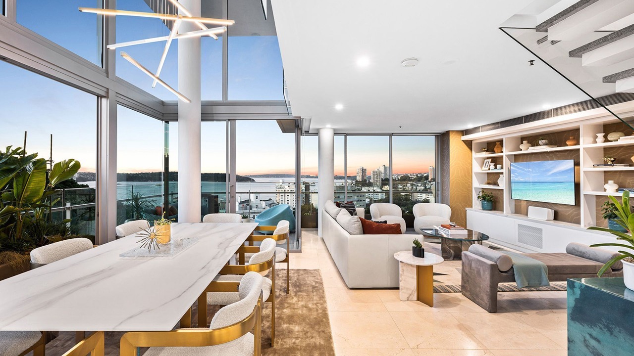 Photo of Others in Elizabeth Bay