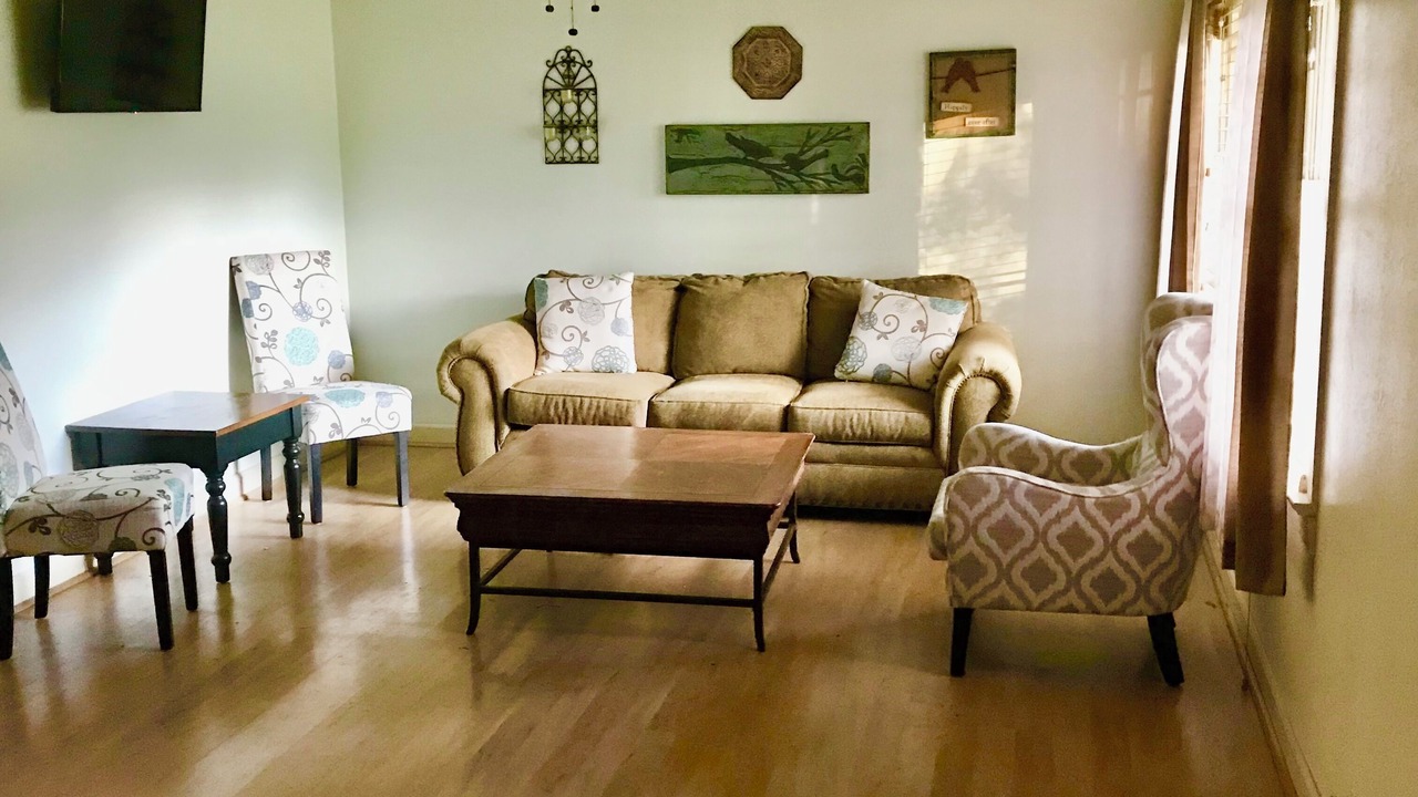 Photo of Livingroom in Monroe