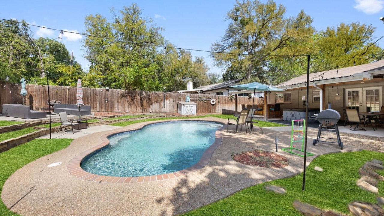 Photo of Patio Balcony in North Richland Hills
